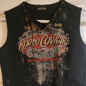 Skinny Minnie sleeveless v-neck t-shirt